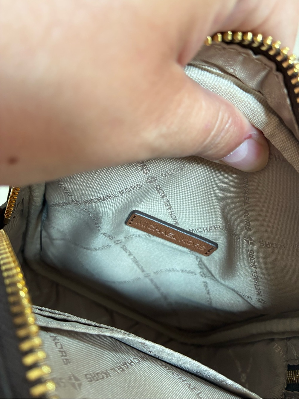 Michael Kors Crossbody bag - Picture 2 of 4